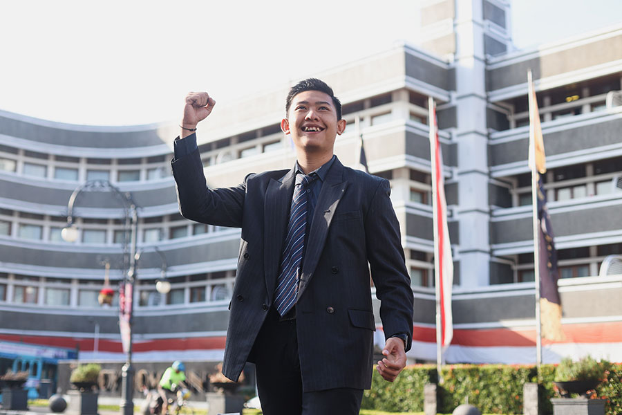 การมองหา ที่พักนนทบุรี ราคาไม่เกิน 1,000 บาท ใกล้สถานที่ราชการ เป็นตัวเลือกยอดนิยมสำหรับผู้ที่มาทำงานราชการ อบรม ประชุม หรือติดต่อราชการหลายวัน เพราะช่วยประหยัดงบประมาณและใช้เวลาเดินทางน้อย