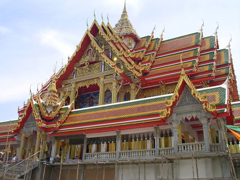 2. วัดบัวขวัญ พระอารามหลวง​