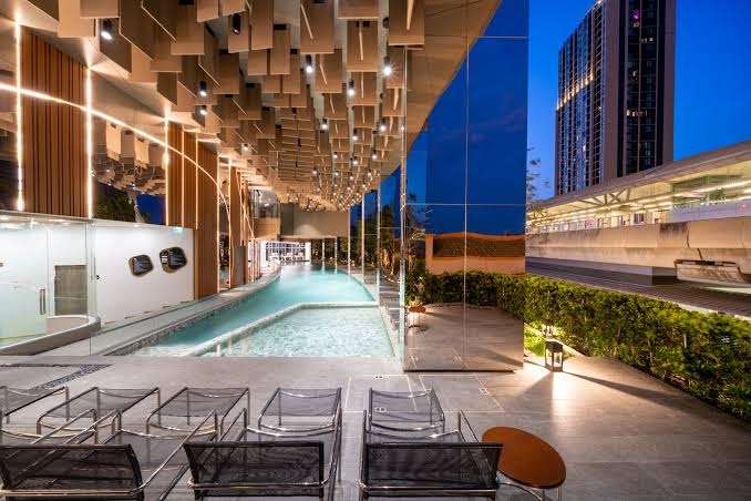 รวม 5 ที่พักใกล้กระทรวงสาธารณสุข พร้อมที่จอดรถ เหมาะสำหรับคนขับรถส่วนตัว