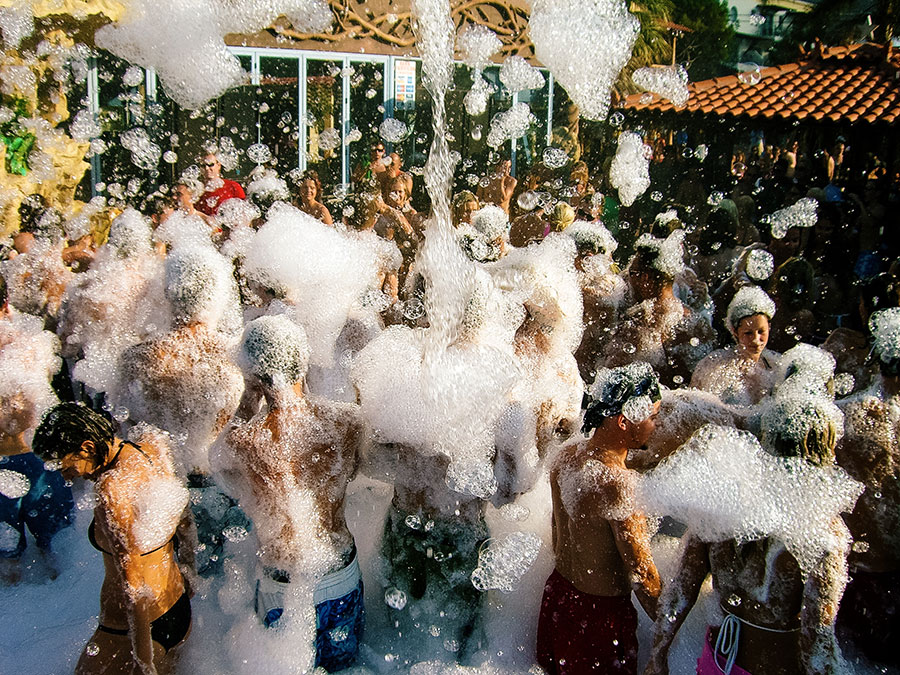 5 Must-Visit Songkran Festival Spots in Bangkok & Nonthaburi